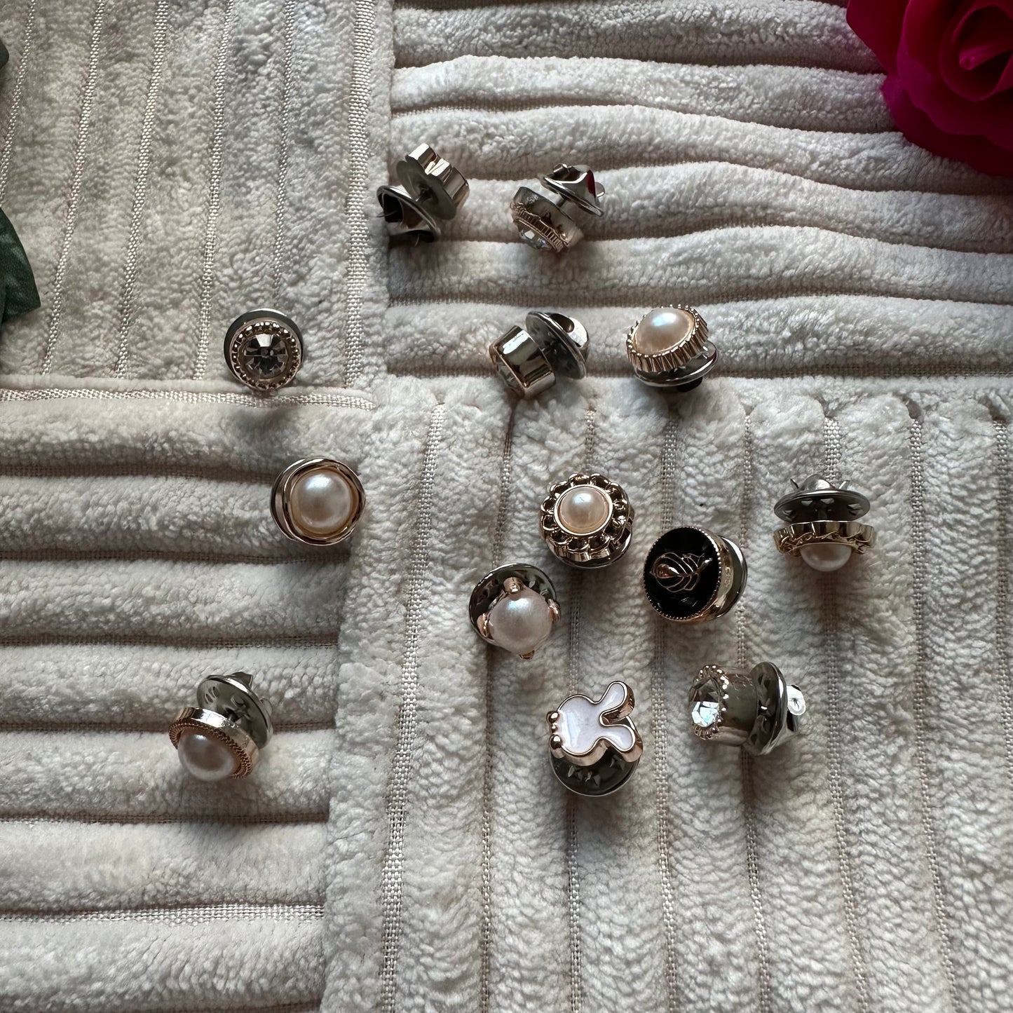 Hijab Buttons