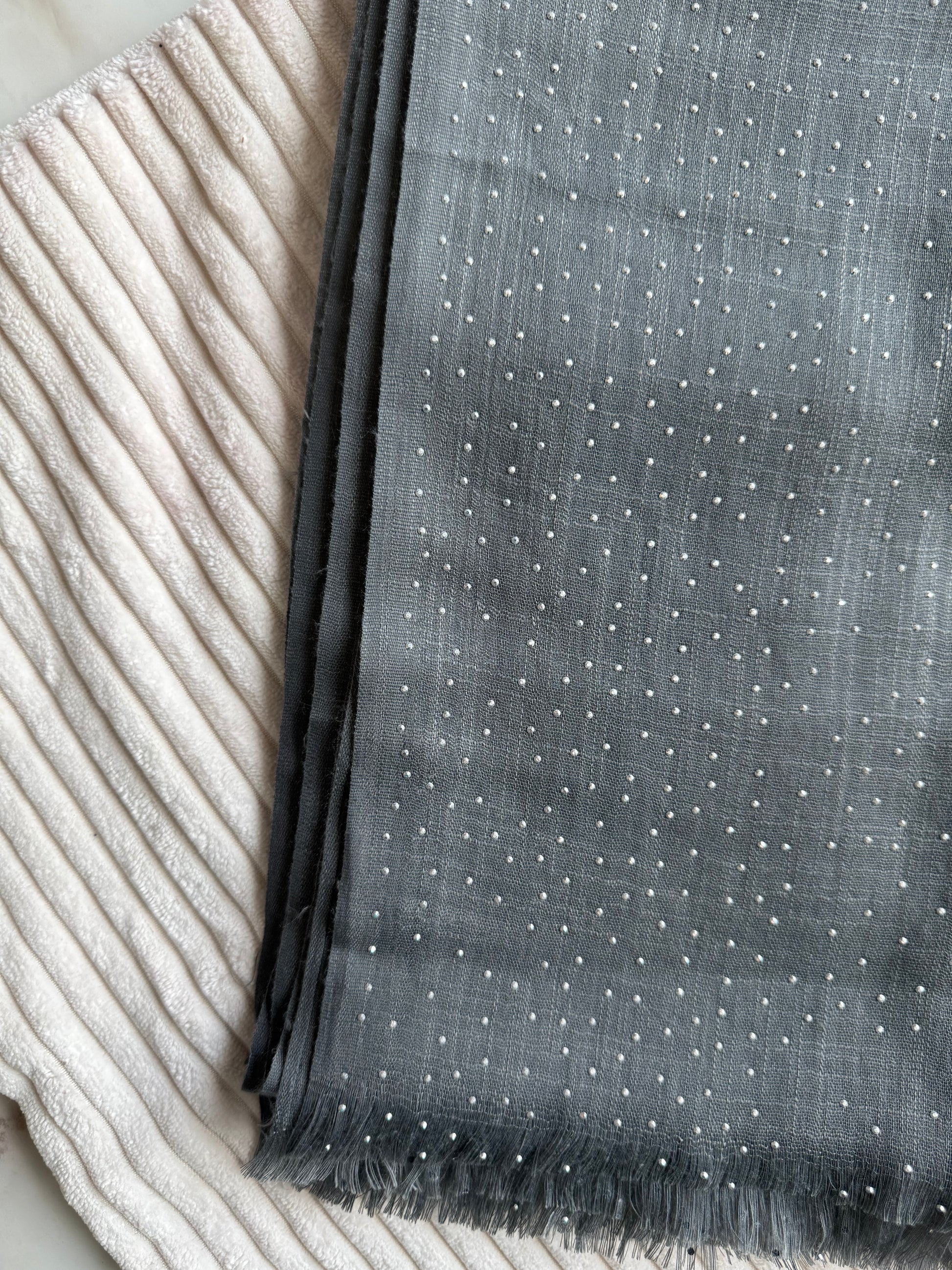 Dark Gray Stonework Hijab | The M Essentials